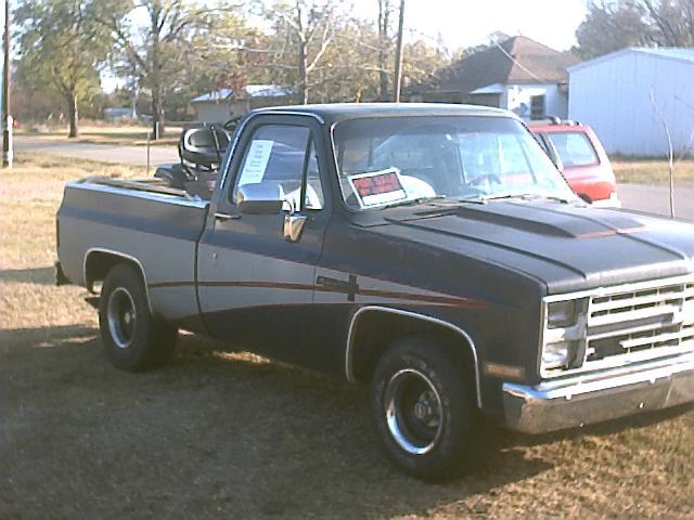 Chevrolet C10 1986 photo 2