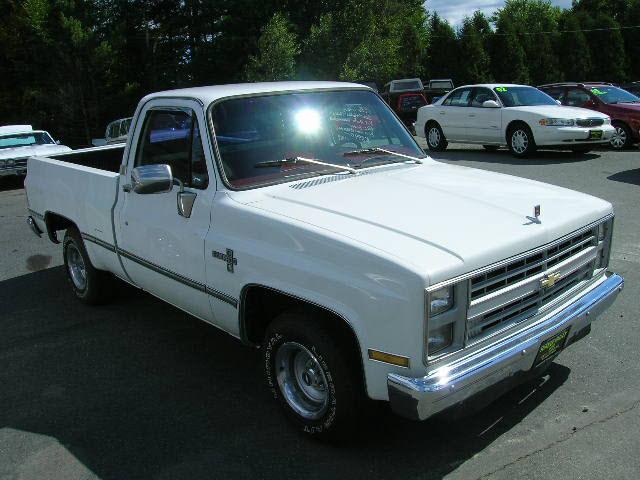 Chevrolet C10 1986 photo 1