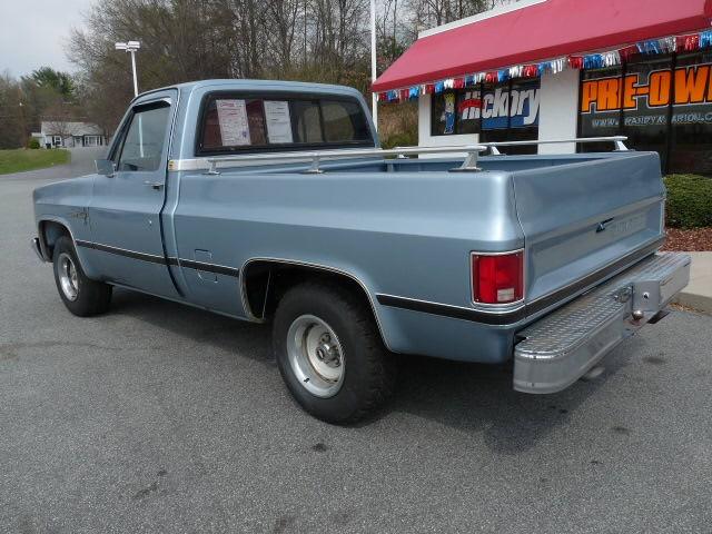 Chevrolet C10 1986 photo 1