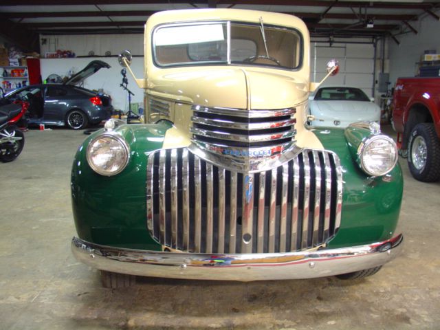 Chevrolet C1500 1946 photo 3