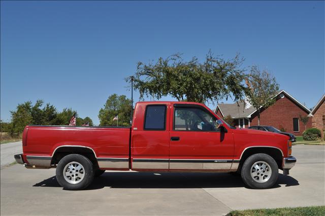 Chevrolet C1500 1990 photo 2