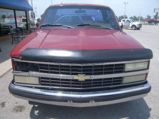 Chevrolet C1500 1990 photo 2