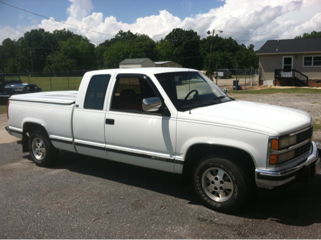 Chevrolet C1500 1992 photo 2