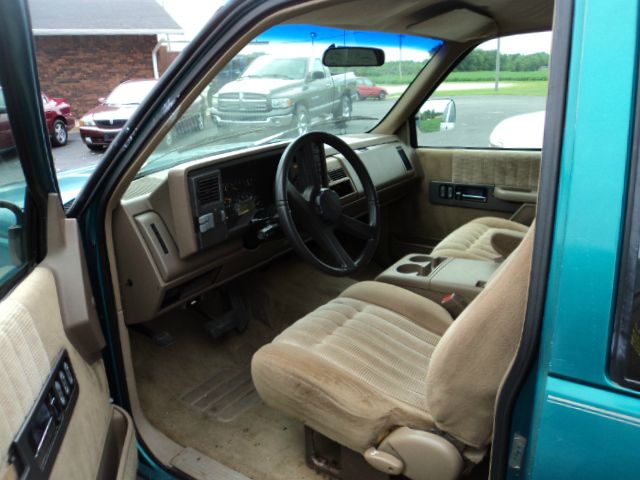 Chevrolet C1500 1993 photo 2