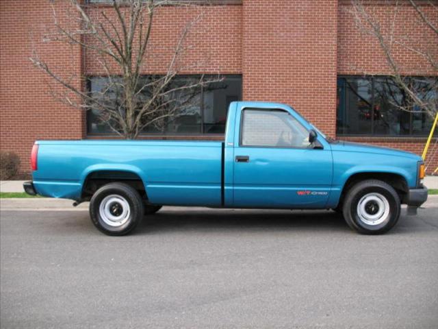 Chevrolet C1500 1993 photo 2