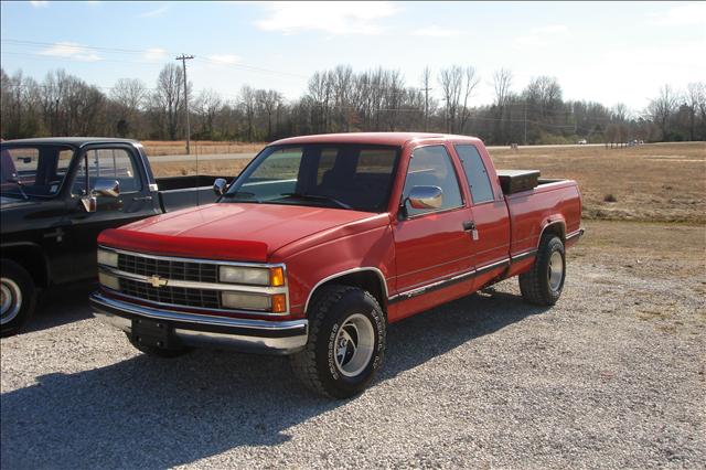 Chevrolet C1500 Base Pickup