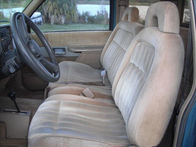 Chevrolet C1500 1993 photo 2