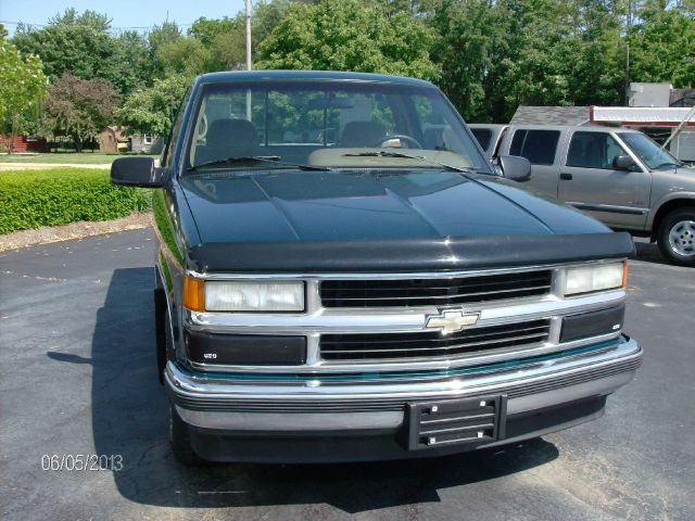 Chevrolet C1500 1995 photo 1