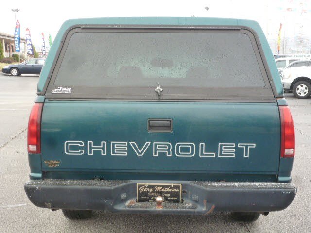 Chevrolet C1500 1995 photo 2