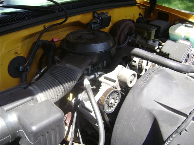 Chevrolet C1500 1995 photo 4