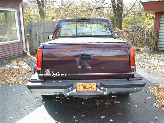 Chevrolet C1500 1995 photo 2