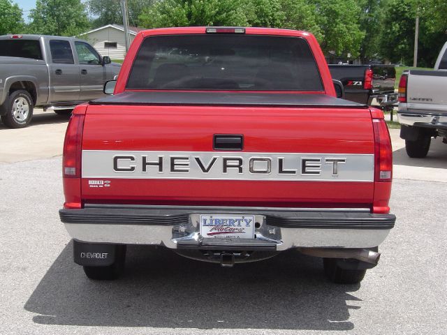 Chevrolet C1500 1996 photo 1