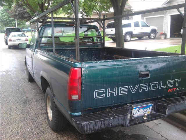 Chevrolet C1500 1996 photo 3