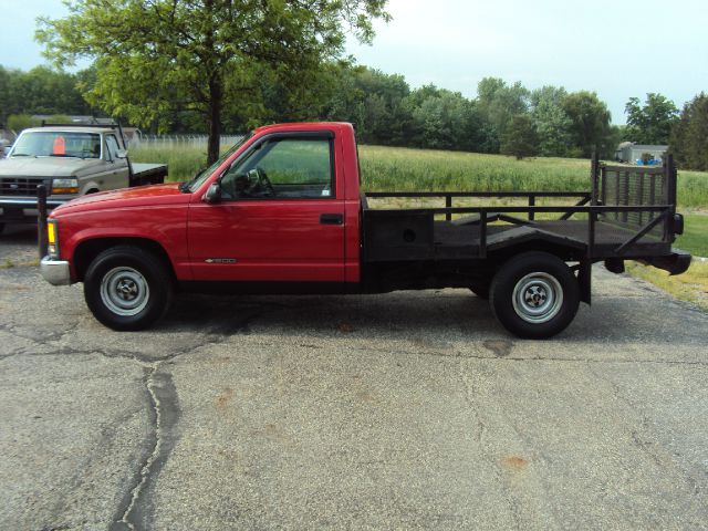 Chevrolet C1500 1996 photo 2