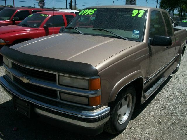 Chevrolet C1500 1997 photo 3