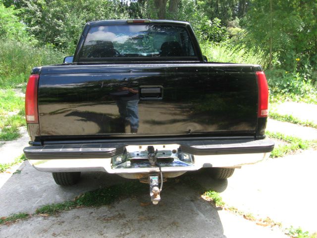 Chevrolet C1500 1997 photo 3