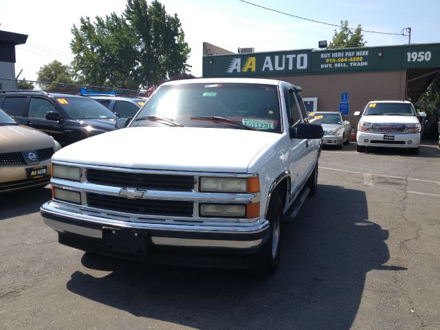 Chevrolet C1500 1997 photo 3