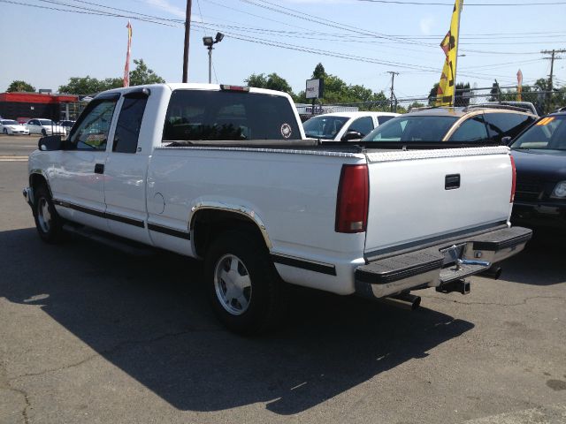 Chevrolet C1500 1997 photo 4