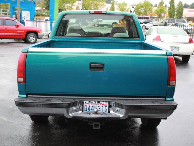 Chevrolet C1500 1997 photo 1