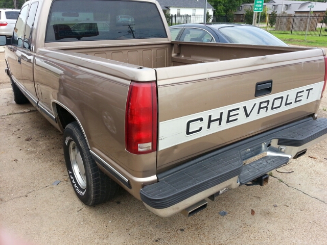 Chevrolet C1500 1997 photo 1