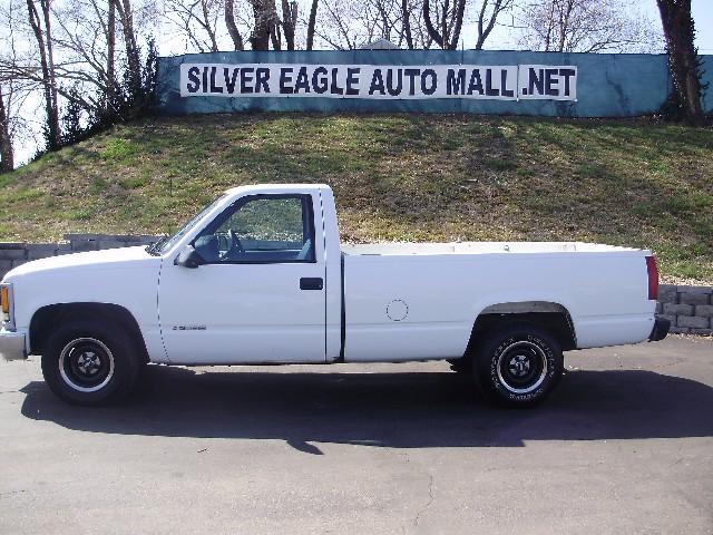 Chevrolet C1500 1998 photo 1