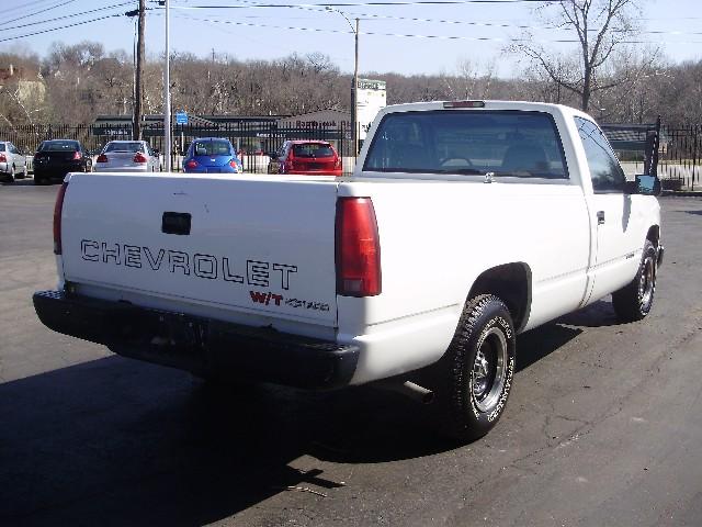 Chevrolet C1500 1998 photo 4