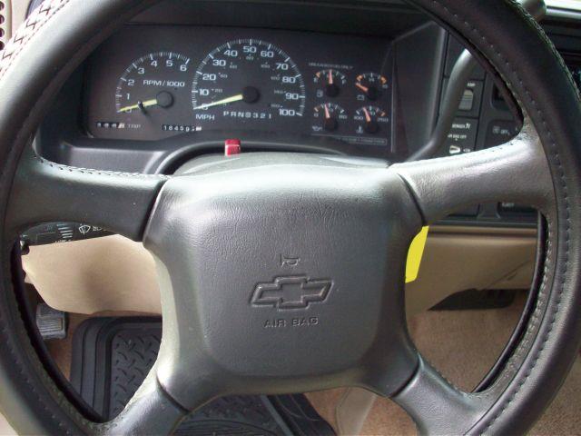 Chevrolet C1500 1998 photo 15