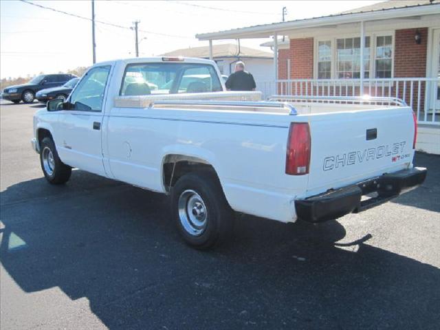 Chevrolet C1500 1998 photo 1