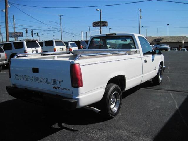 Chevrolet C1500 1998 photo 3