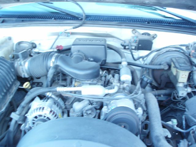 Chevrolet C1500 1998 photo 20