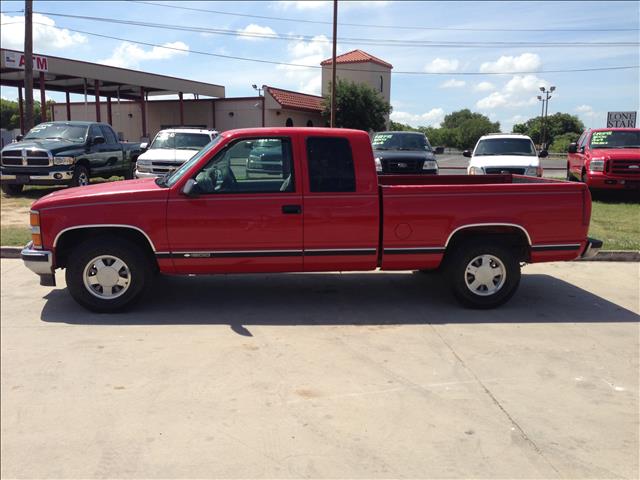 Chevrolet C1500 2500 LS 4WD Pickup Truck