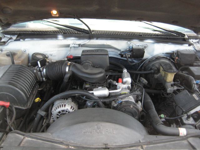 Chevrolet C1500 1998 photo 1