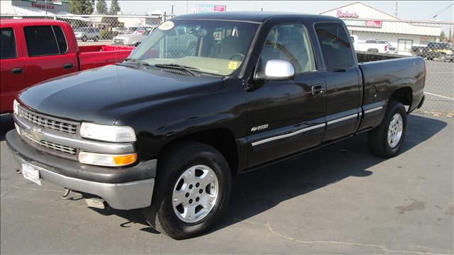 Chevrolet C1500 Premium Package Extended Cab Pickup