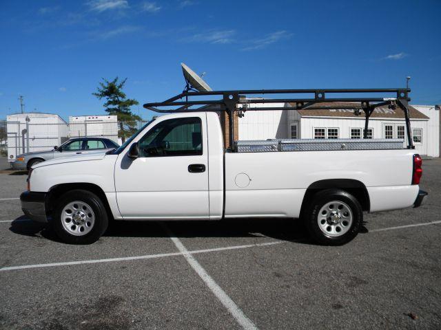 Chevrolet C1500 2006 photo 3