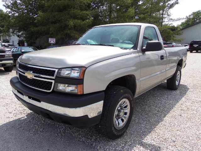 Chevrolet C1500 2007 photo 3