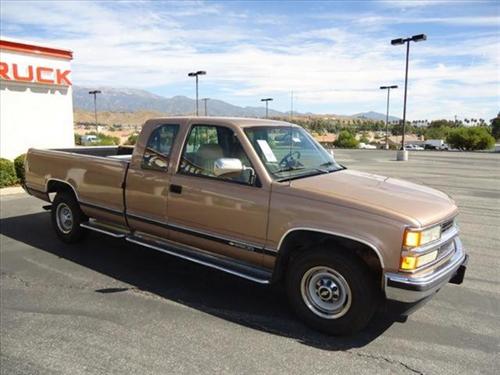 Chevrolet C2500 1994 photo 2