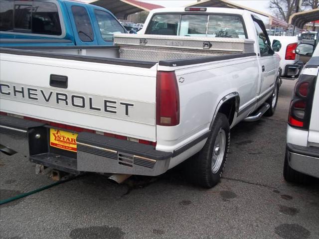 Chevrolet C2500 1994 photo 2