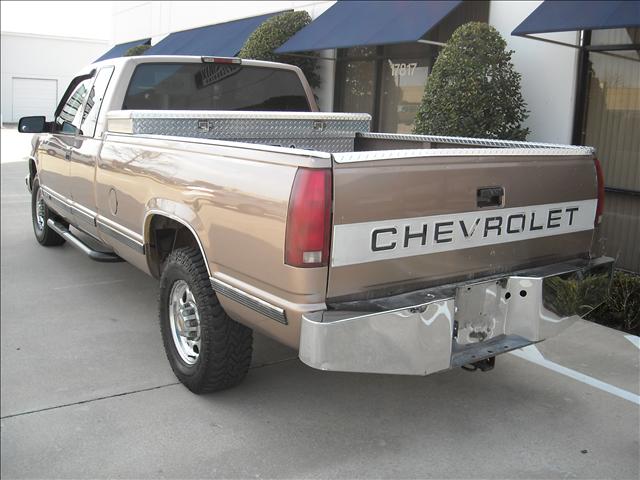 Chevrolet C2500 1995 photo 3