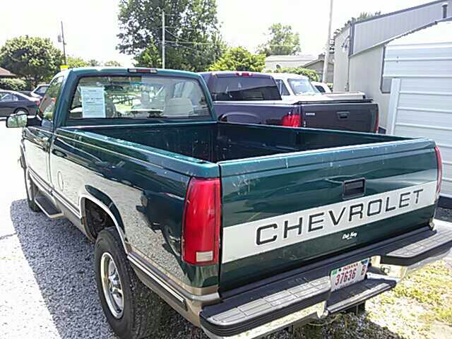 Chevrolet C2500 1997 photo 4