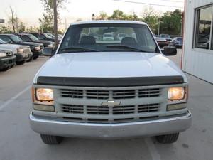 Chevrolet C2500 1998 photo 2