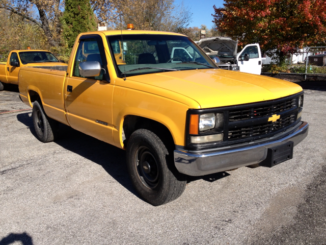 Chevrolet C2500 1998 photo 1