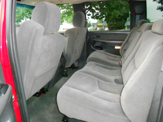 Chevrolet C2500 2003 photo 29