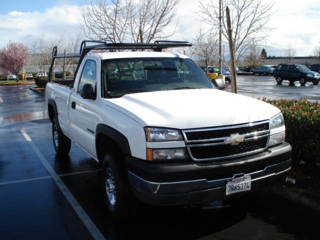 Chevrolet C2500 2005 photo 4