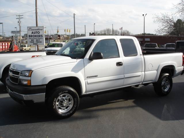 Chevrolet C2500 Sport EC Power Cruise PKG Crew Cab Pickup