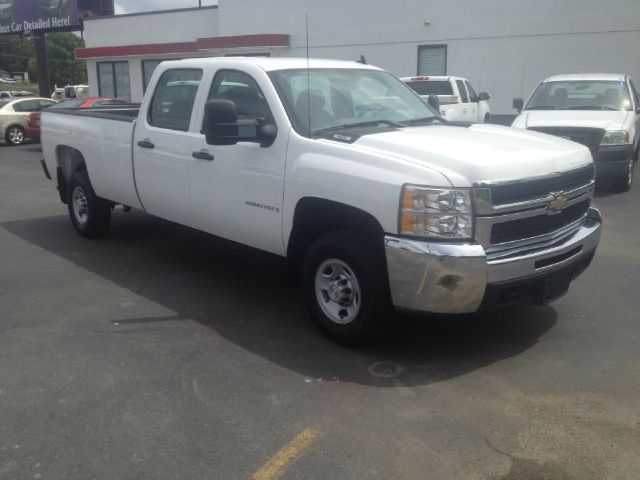 Chevrolet C2500 2009 photo 1