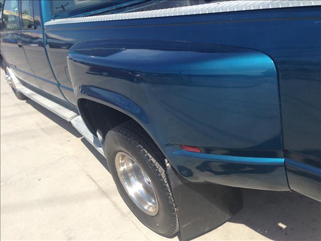 Chevrolet C3500 1993 photo 3