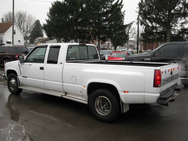 Chevrolet C3500 1995 photo 3