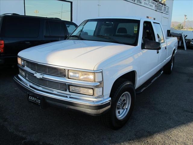 Chevrolet C3500 1998 photo 2