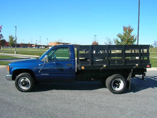 Chevrolet C3500 1998 photo 2