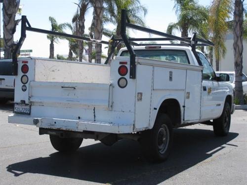 Chevrolet C3500 1998 photo 2